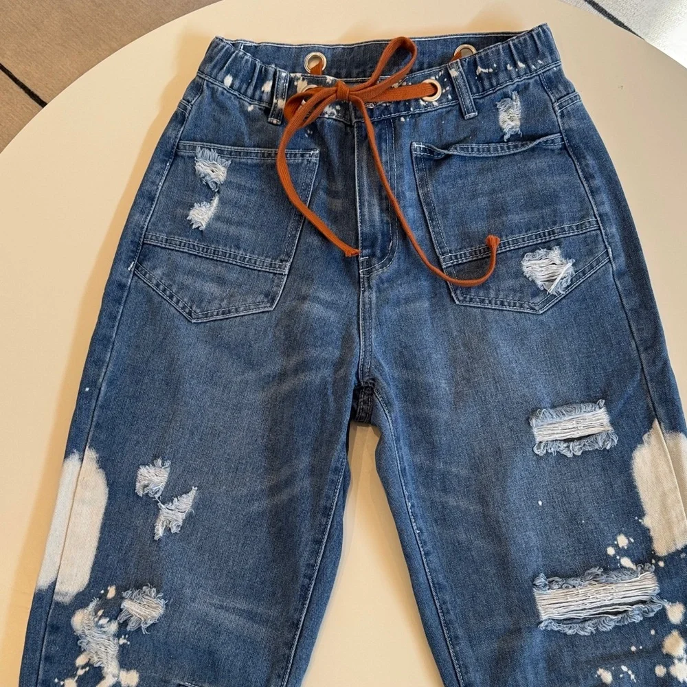Amazon Women's Blue Boyfriend Jeans with Orange Tie - Picture 6 of 9